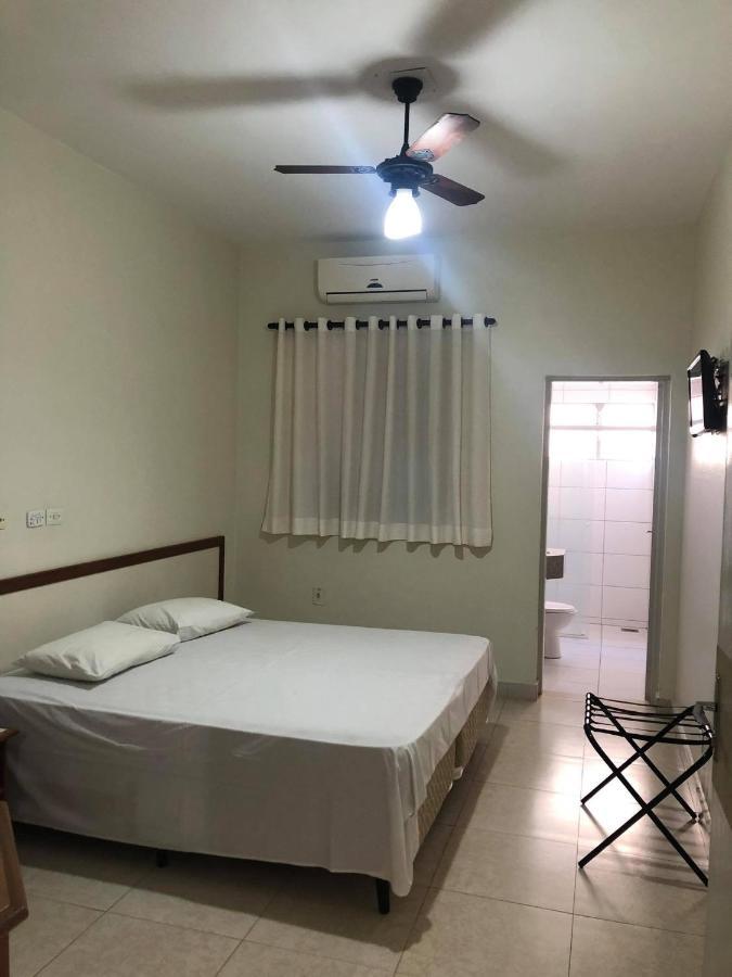Regio Plaza Hotel オウリニョス エクステリア 写真