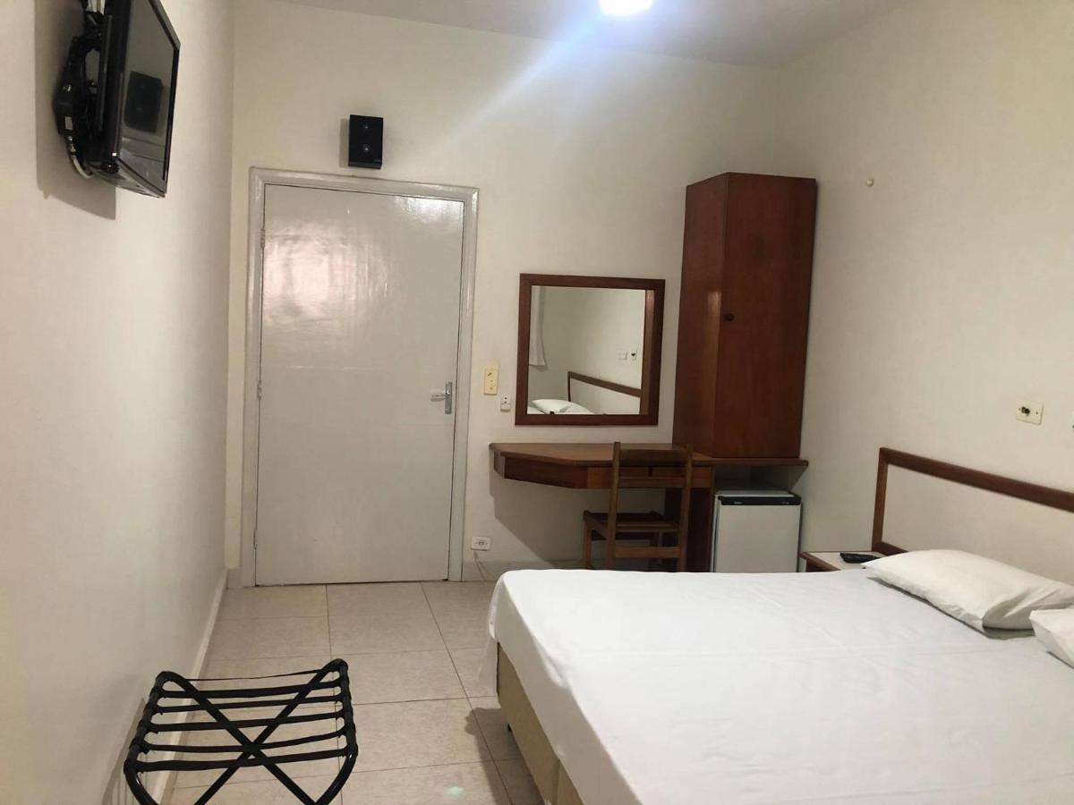 Regio Plaza Hotel オウリニョス エクステリア 写真