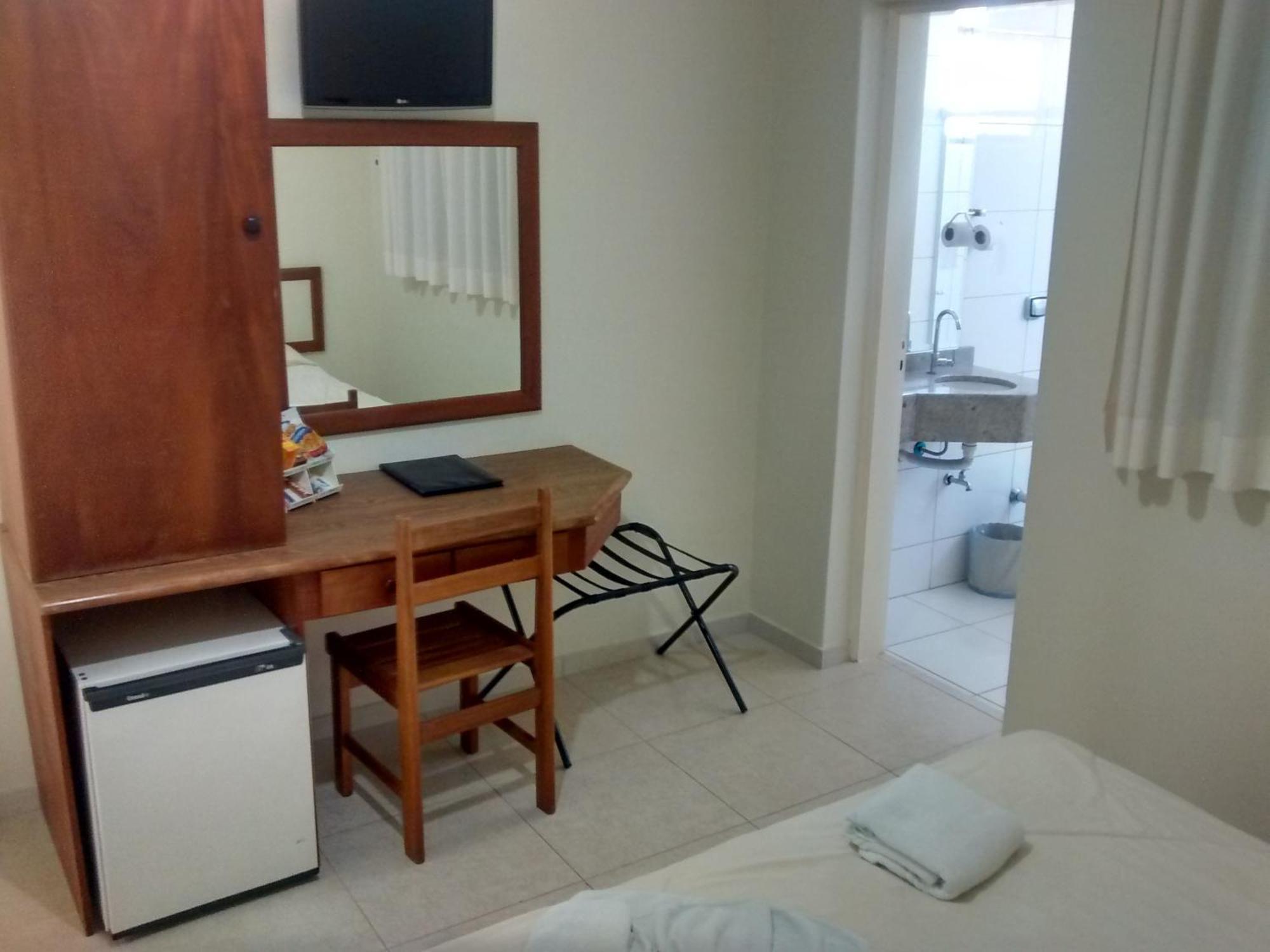 Regio Plaza Hotel オウリニョス エクステリア 写真