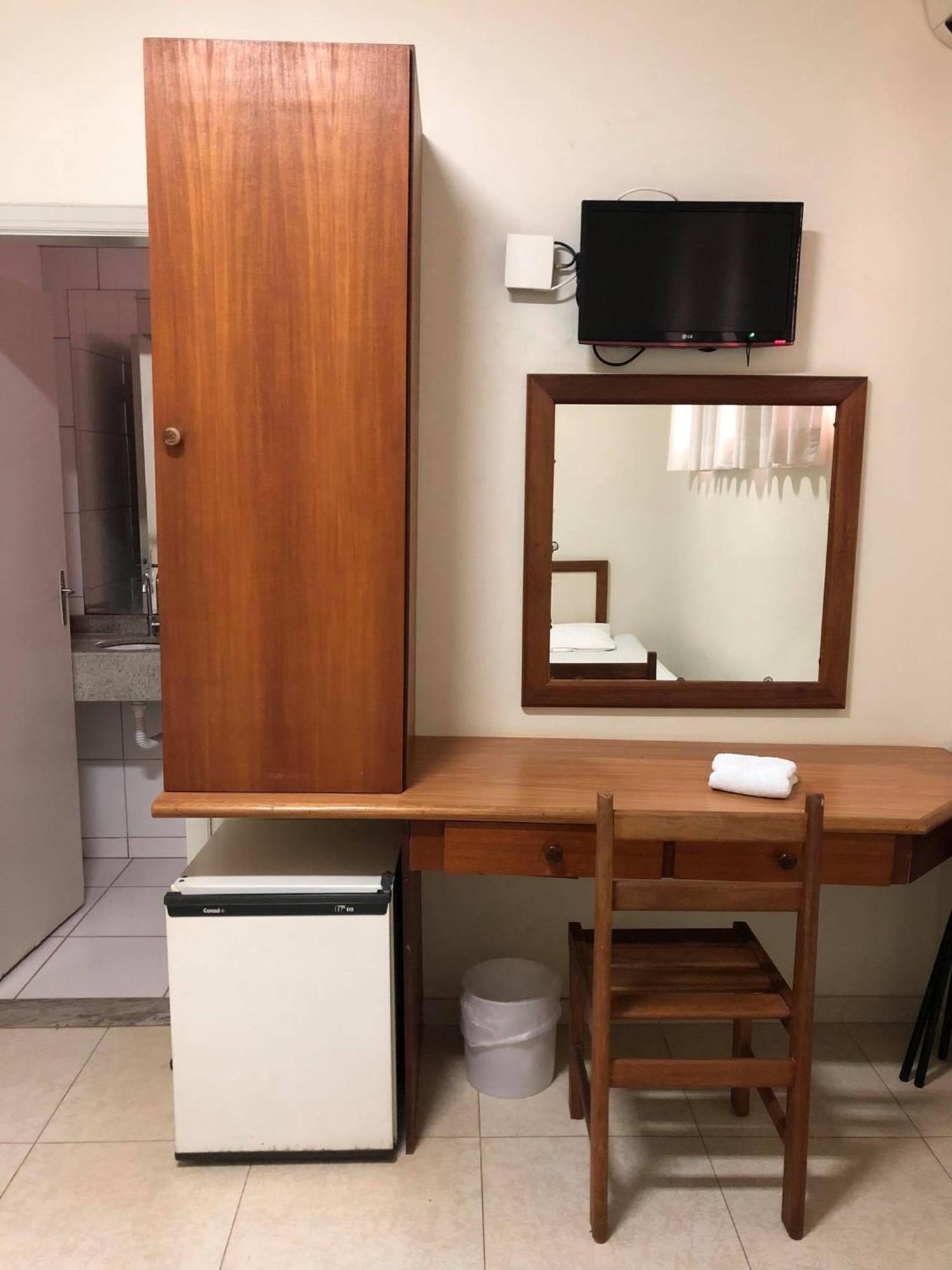 Regio Plaza Hotel オウリニョス エクステリア 写真